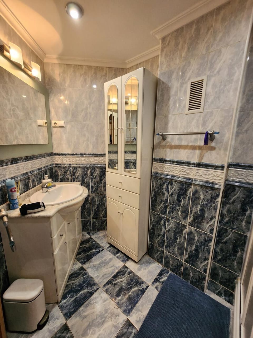Tanuza's Torrevieja Apartment in Torrevieja