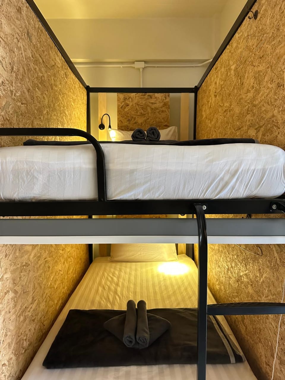 Sunnies 24 Hostel in Sala Dan