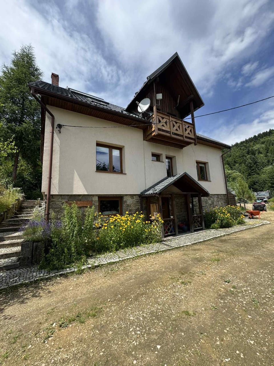 Dom pod Babim Widokiem Farm Stay in Lesser Poland Voivodeship