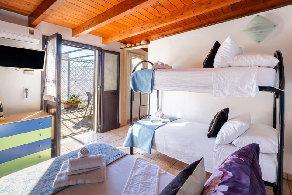 Property building, Living room, Bedroom