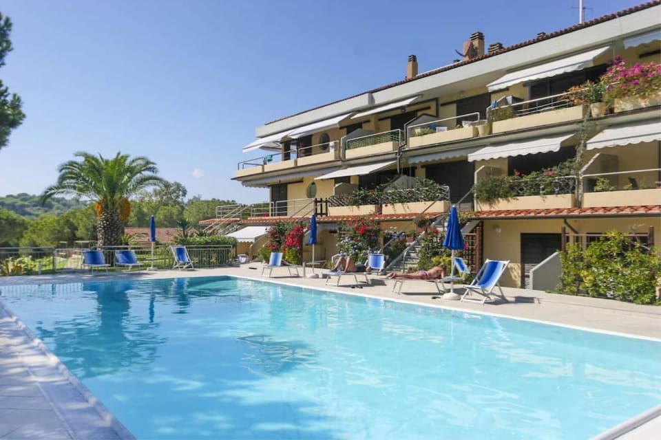 Pool view, sunbed