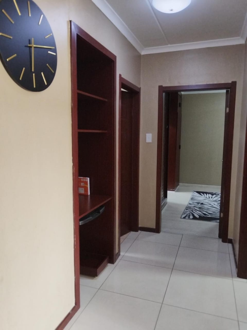 Two Lilies Apartment in Gauteng