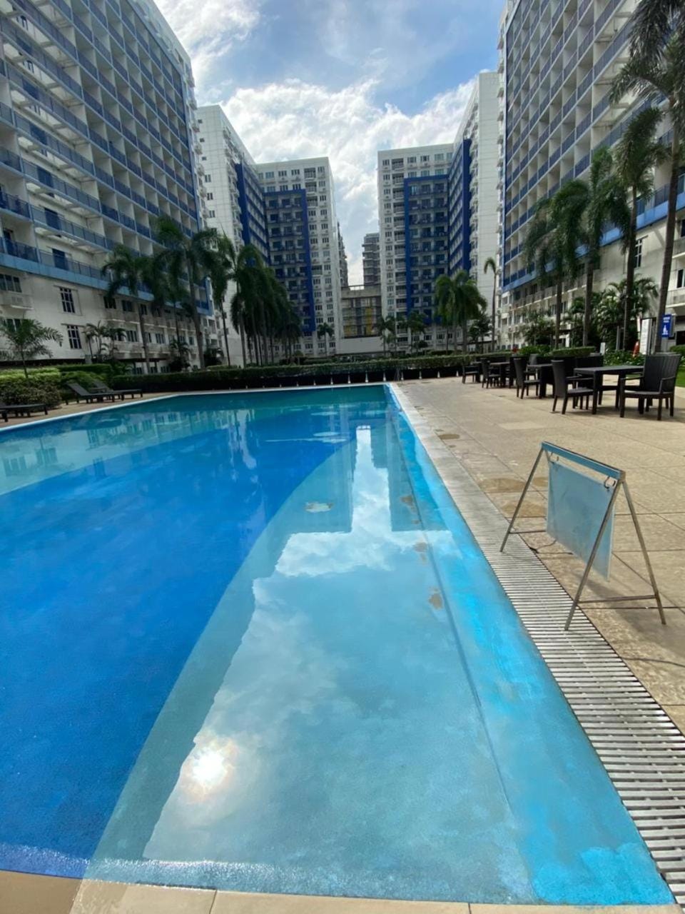 Stern Staycation Moa Bed and Breakfast in Pasay