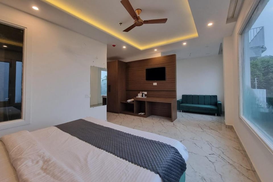 Hotel Luxe Vista Dalhousie By Snow Crest Hotel in Himachal Pradesh