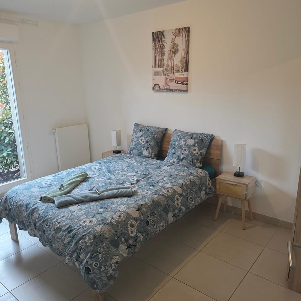 Appartement neuf et confortable de 1 chambres, résidence sécurisée, centre et mer Apartment in La Seyne-sur-Mer