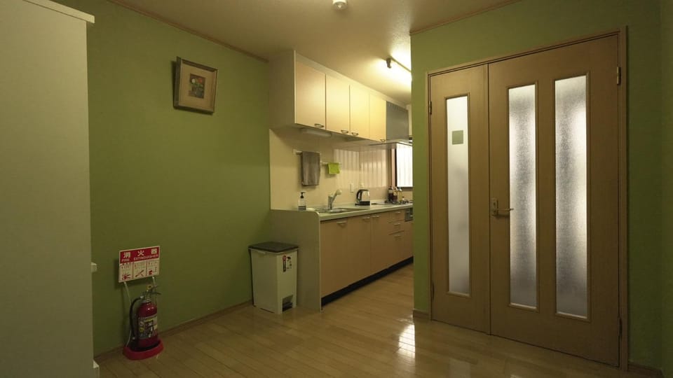Kitchen or kitchenette, Photo of the whole room
