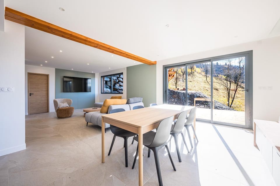 Property building, Living room