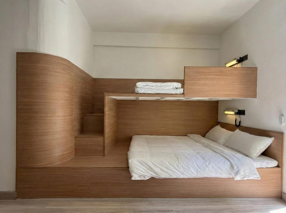 bunk bed