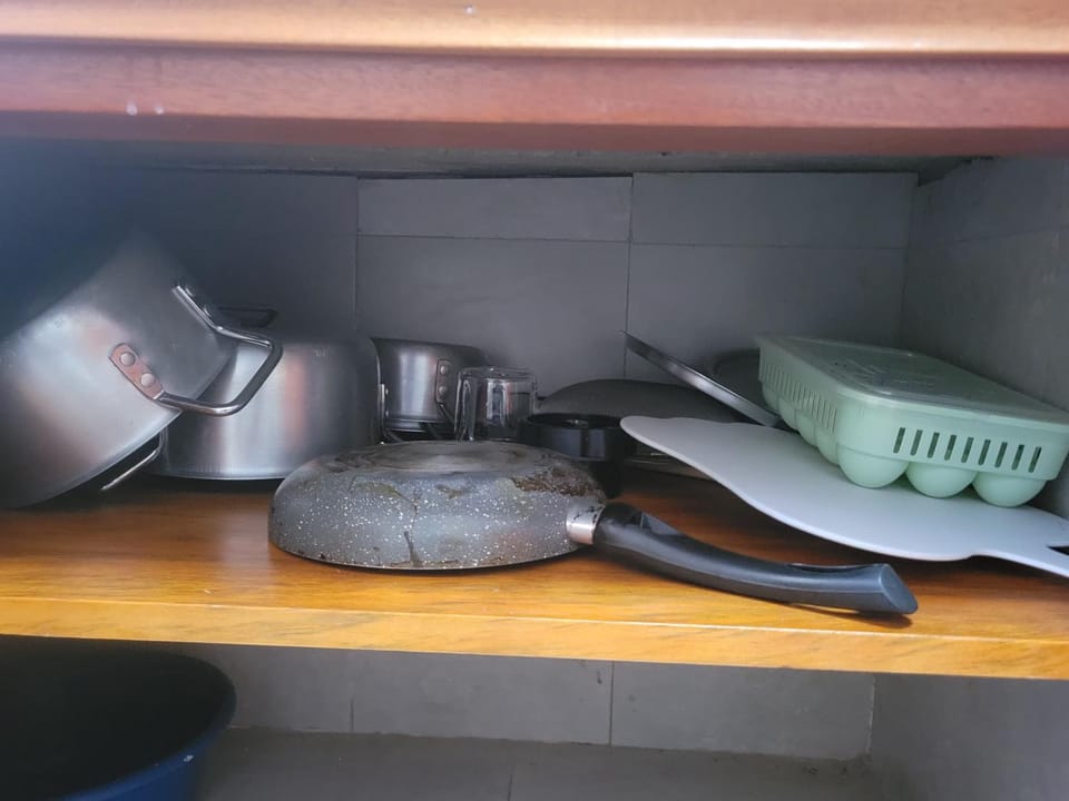 Kitchen or kitchenette, Kitchen or kitchenette