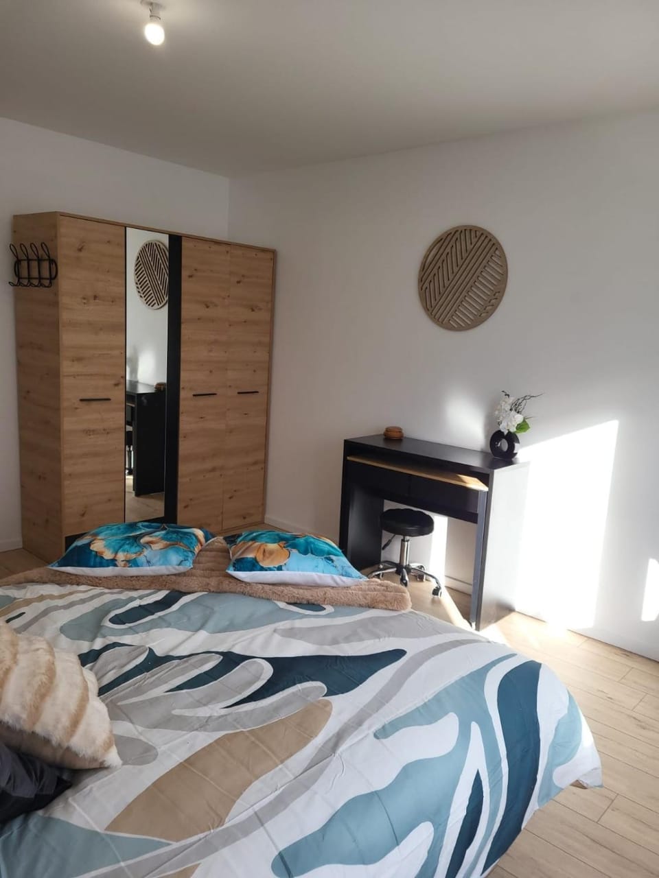 Photo of the whole room