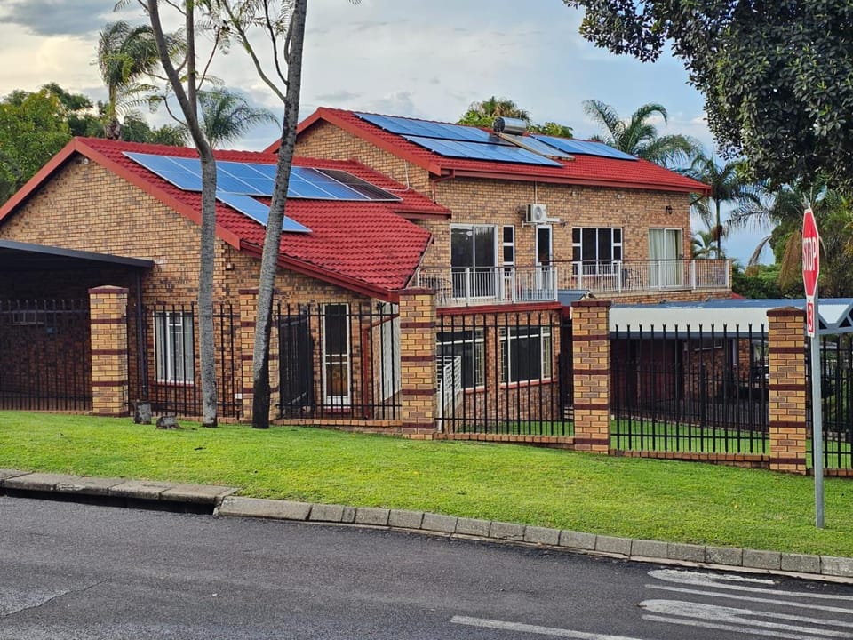 African Nights Barbara House Bed and Breakfast in Pretoria