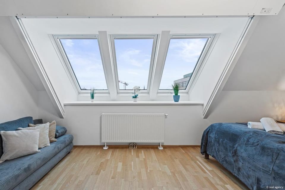 Nüll Residences 37 - Bright Attic Apartment with AC Apartment in Vienna