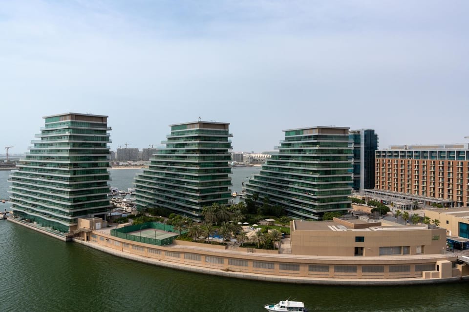 Roam Inns Unique Studio Al Bandar Apartment in Abu Dhabi
