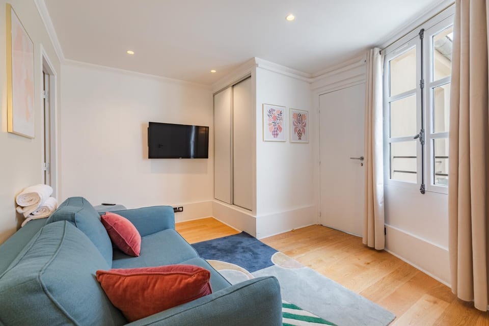 TV and multimedia, Living room