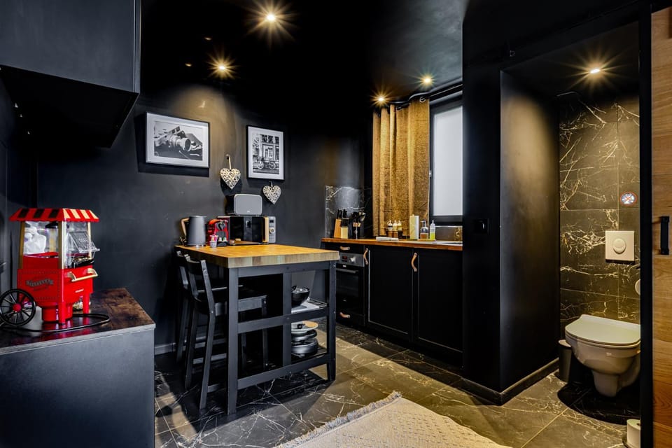 Refuge des Amoureux I Jacuzzi Chauffé I Sauna Apartment in Grand Est