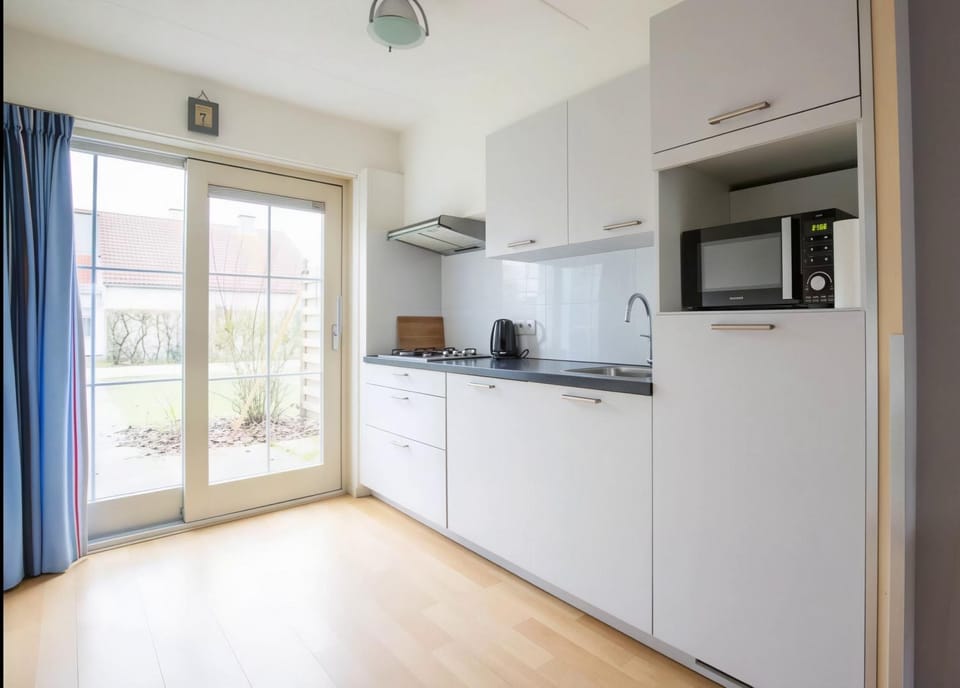 dishwasher, microwave, kitchen