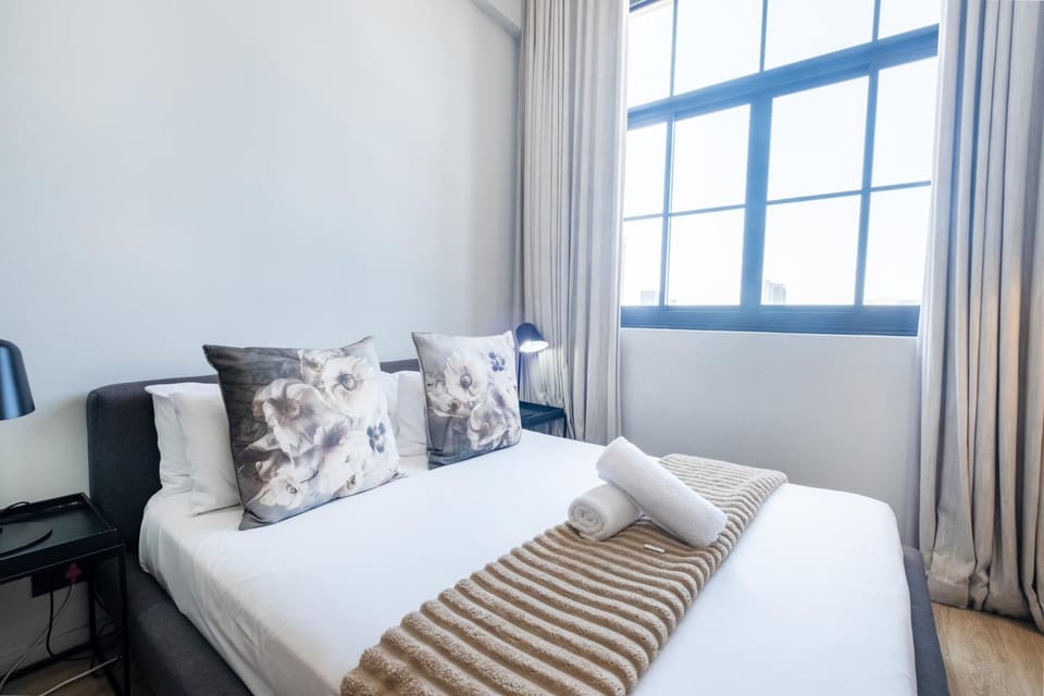 The Harri - Stylish City Studio with FREE Parking Apartment in Cape Town