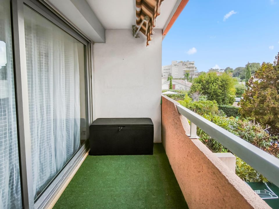 Escapade ensoleillée à 5 min de la mer Apartment in Saint-Raphael