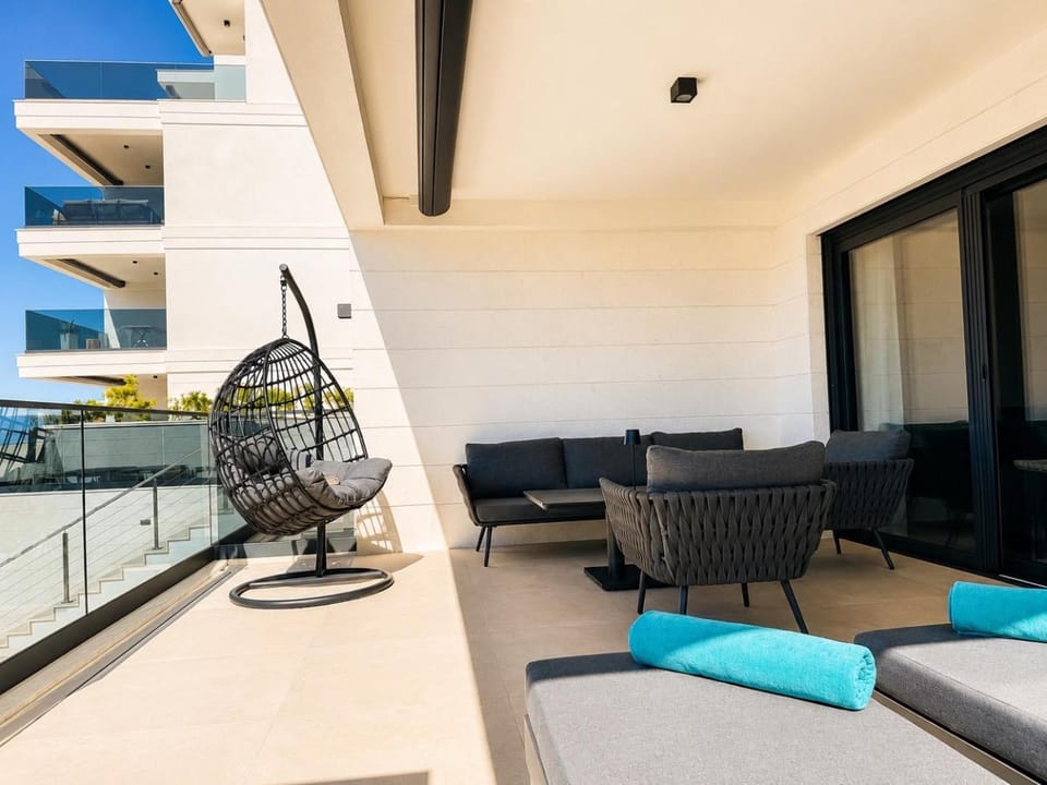 Balcony/Terrace, Seating area, Dining area