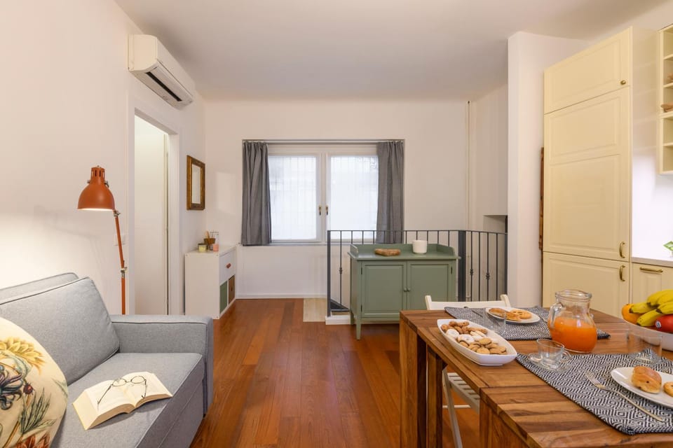 Kitchen or kitchenette, Living room, Dining area, air conditioner