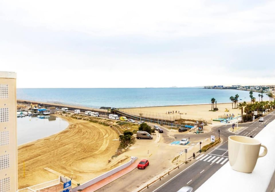 Atico Pink Beachfront Apartment in Torrevieja