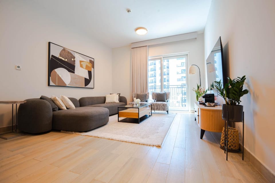 Bright 1BR Yas Island Near F1 & Ferrari World Apartment in Abu Dhabi