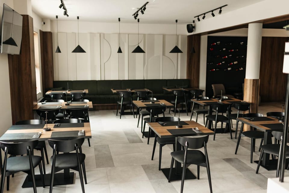 Restaurant/places to eat
