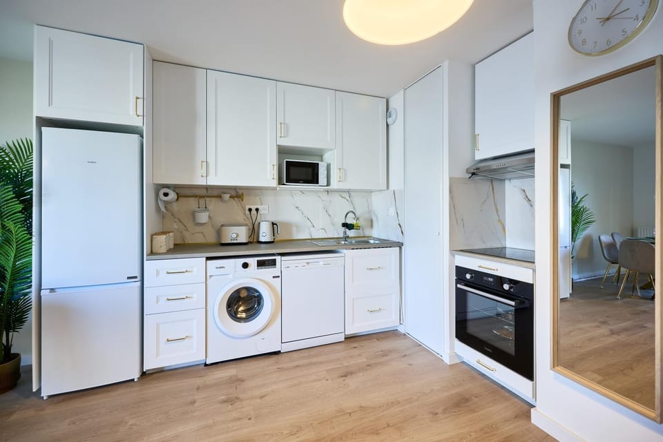 Kitchen or kitchenette, stove