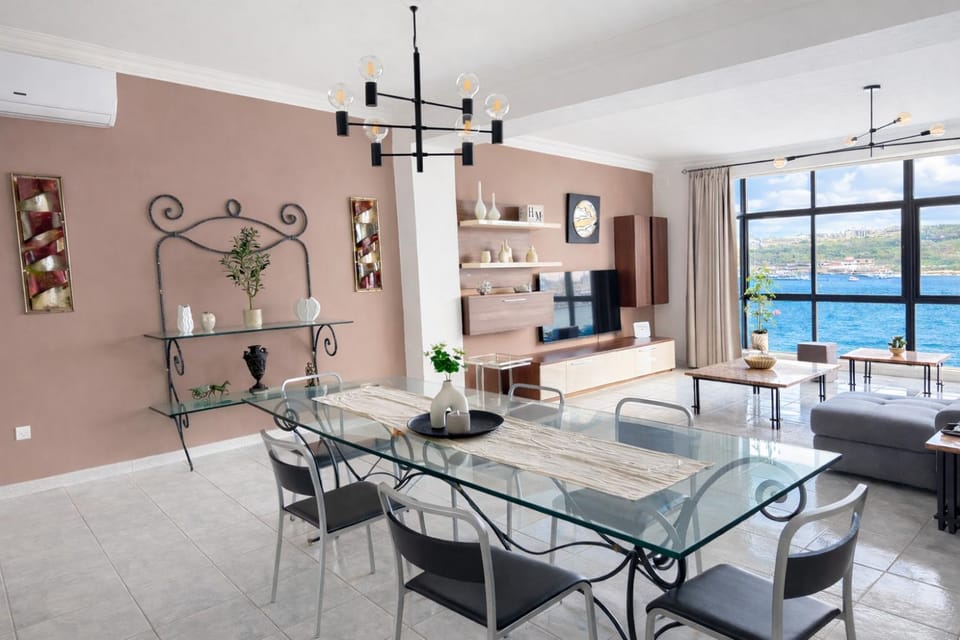 View (from property/room), Living room, Dining area, Sea view