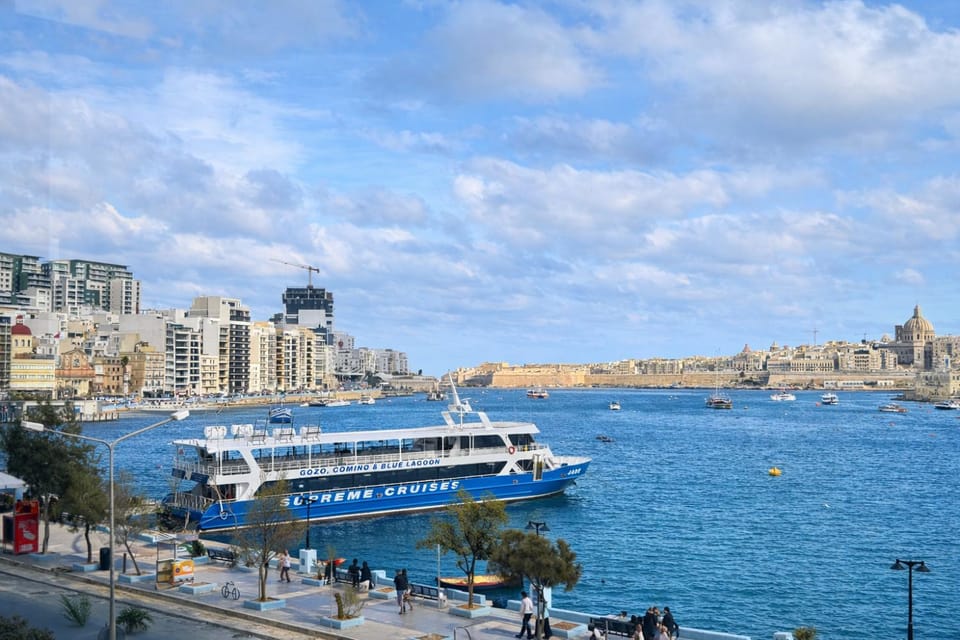 Nearby landmark, Day, Sea view