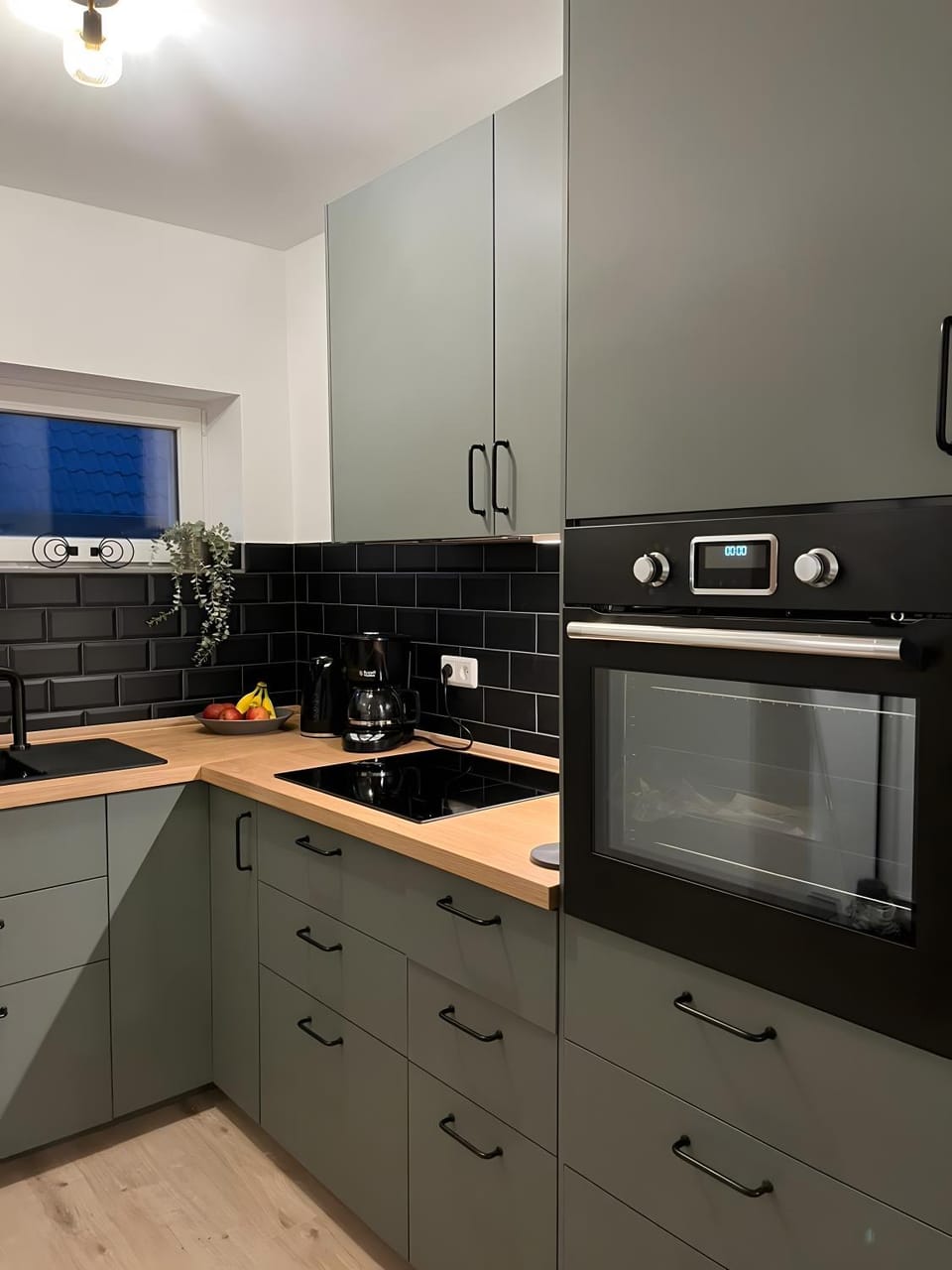 Kitchen or kitchenette, Living room
