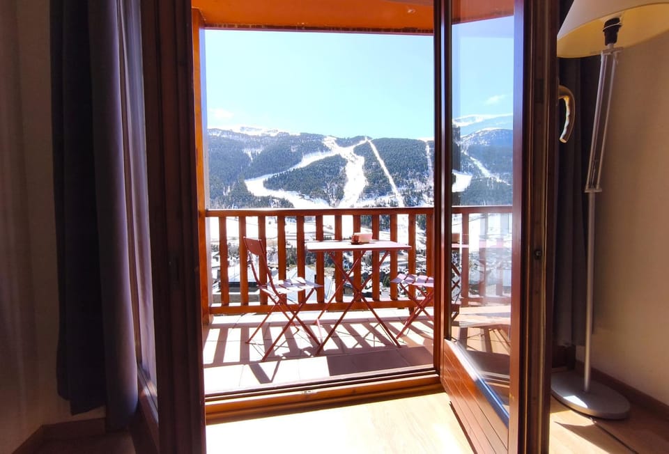 AC Apartaments Terrasses del Tarter Apartment in El Tarter