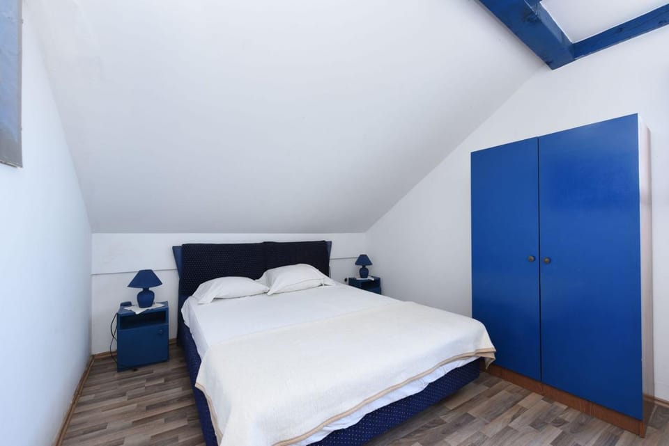 Beach Apartment House in Šibenik-Knin County, Croatia