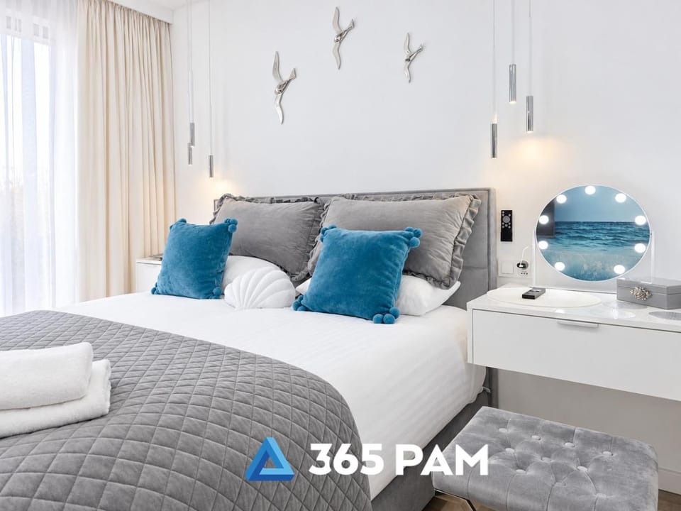 Decorative detail, Bedroom