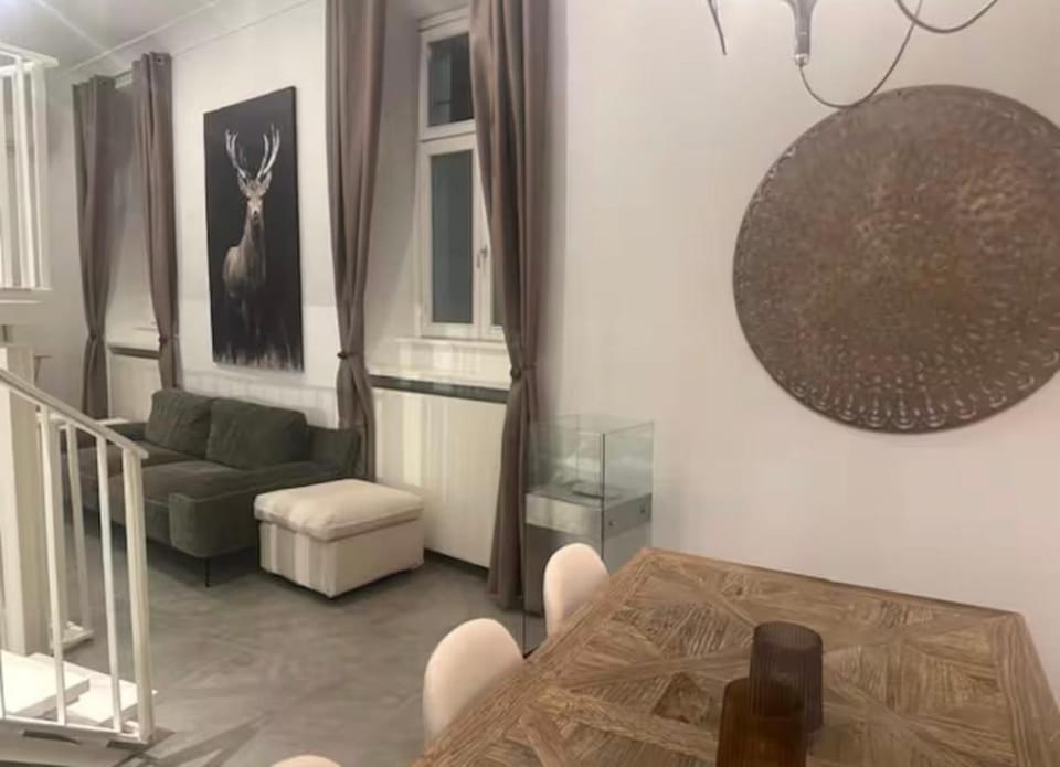 Living room, Seating area, furniture, furniture