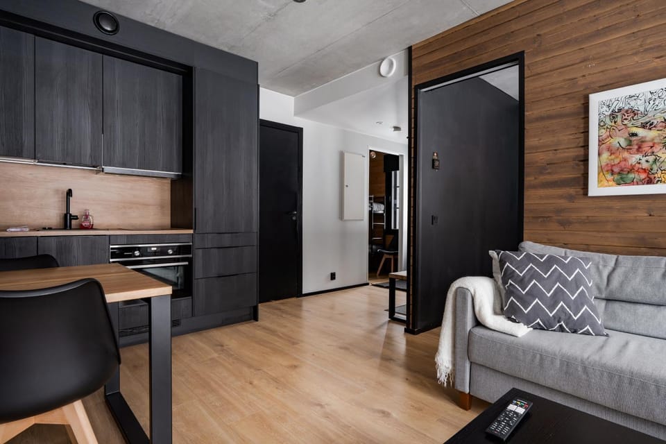 Living room, Dining area, heating, internet, kitchen