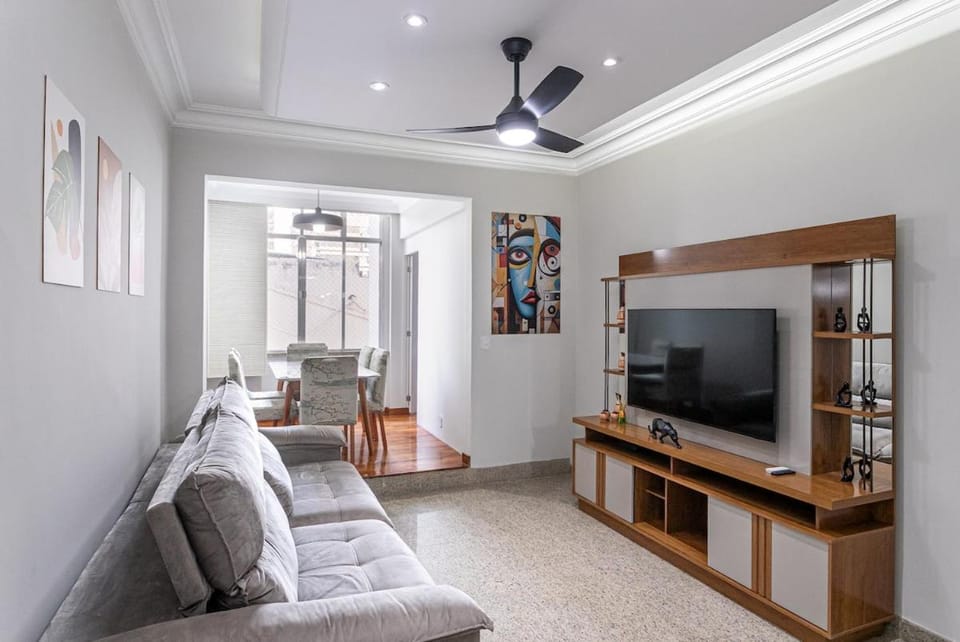 Cosme · Praia de Ipanema 4quartos: amplo, moderno Apartment in Rio de Janeiro