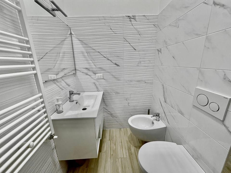 Bathroom, bidet
