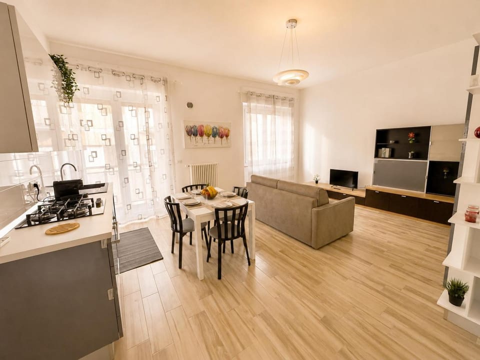 Centralissimo sul mare - 2 camere e 2 bagni - 6 posti letto Apartment in Pescara