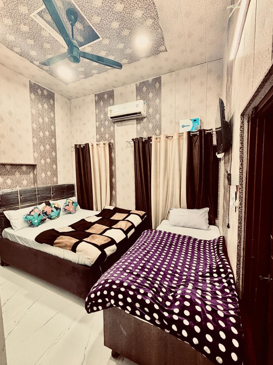 Mayank Residency Hotel in Punjab, India