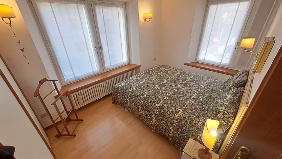People, Bedroom