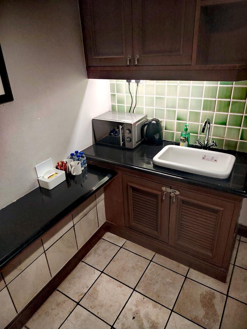 Coffee/tea facilities