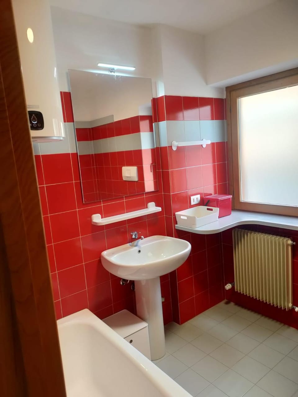 Bathroom, Bath