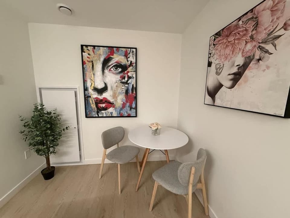 Spotless modern & bright 1 BR in North End Halifax Apartment in Dartmouth