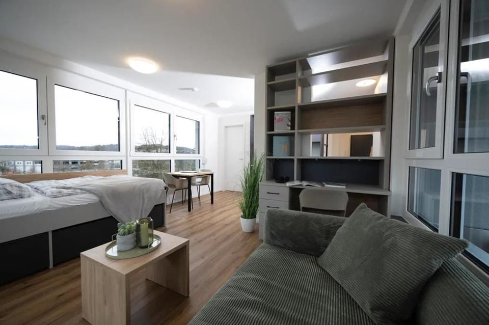 Helles Penthouse im 3 und 20 KARLS Cityblick und Dachterrasse Apartment in Baden-Württemberg