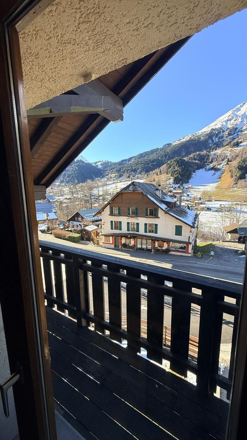 View (from property/room), Mountain view