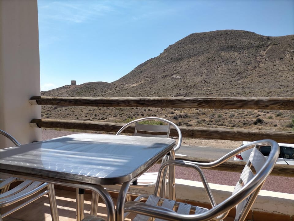 View (from property/room), Balcony/Terrace, Mountain view