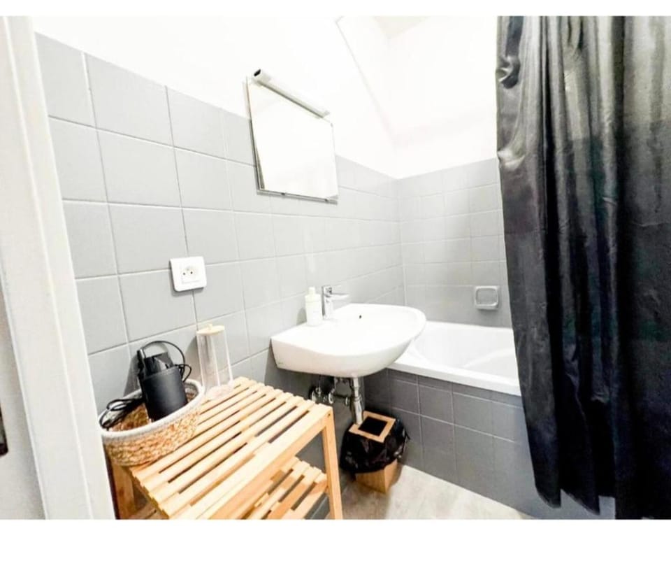 Central Studio - Proche Bâle & St Louis Apartment in Saint-Louis