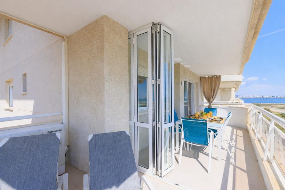 UHC Mar Internum Apartments Apartment in La Pineda