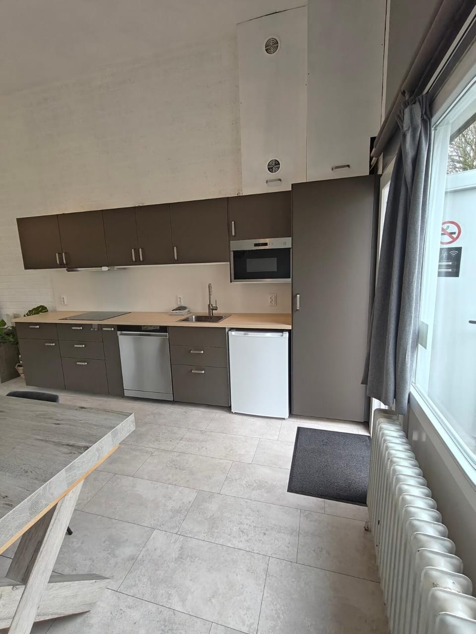 Kitchen or kitchenette, kitchen
